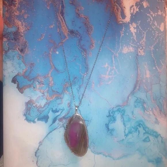 Long Necklace - Picture 2 of 3